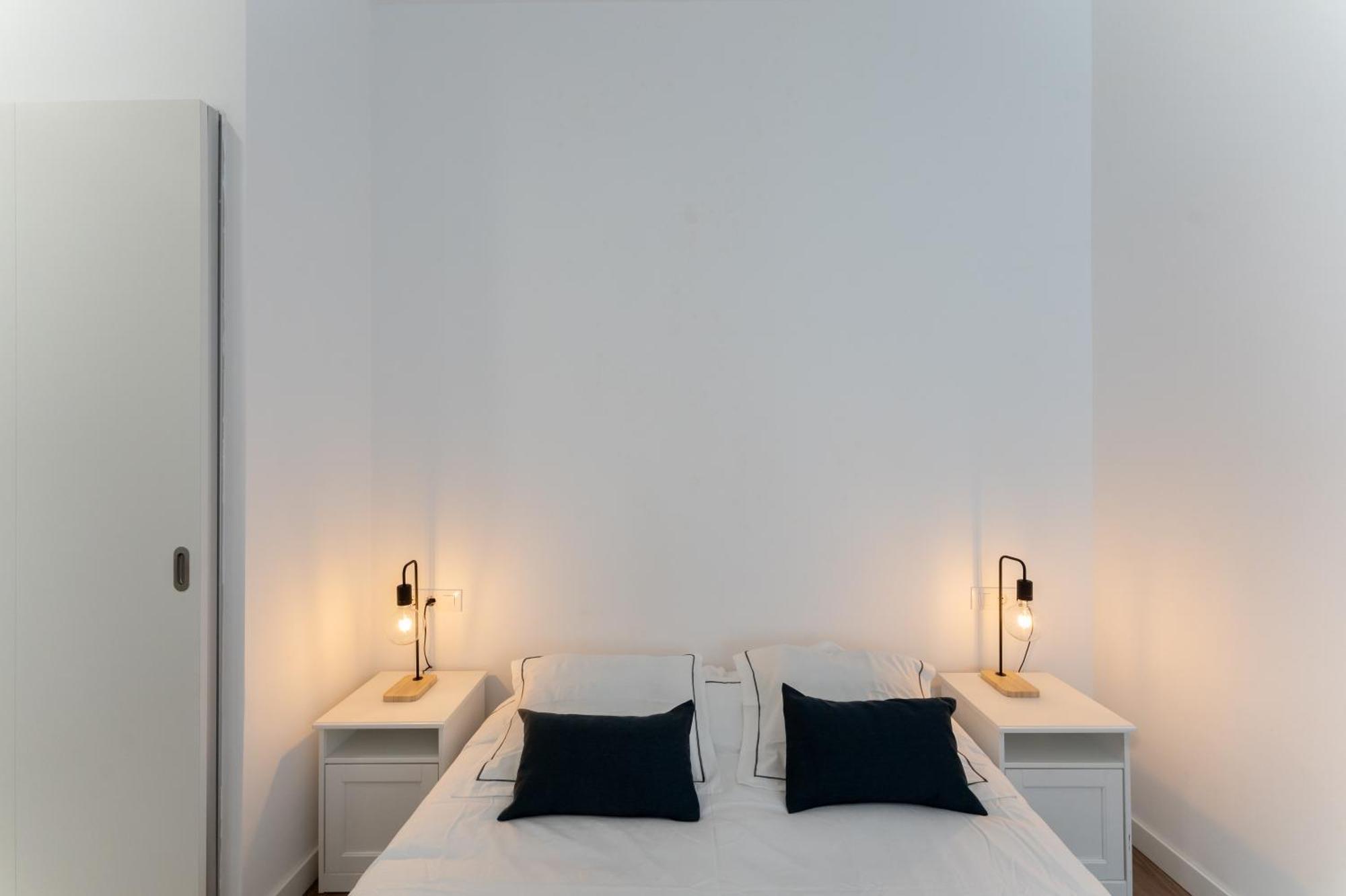 Luxe Apartment Madrid North Exterior photo